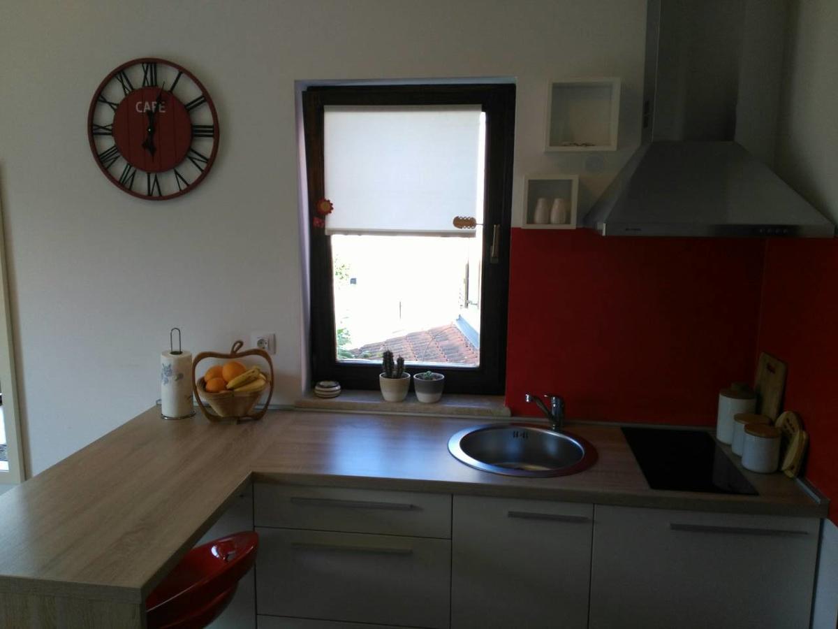 Apartment Bozac Ровінь Екстер'єр фото