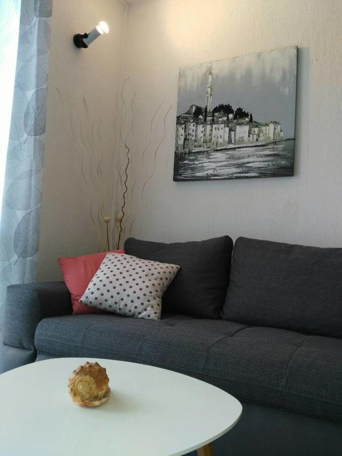 Apartment Bozac Ровінь Екстер'єр фото